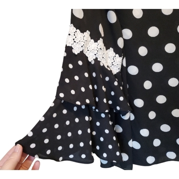 Cato Black and White Polka Dot Blouse Size 22/24W - Picture 2 of 3